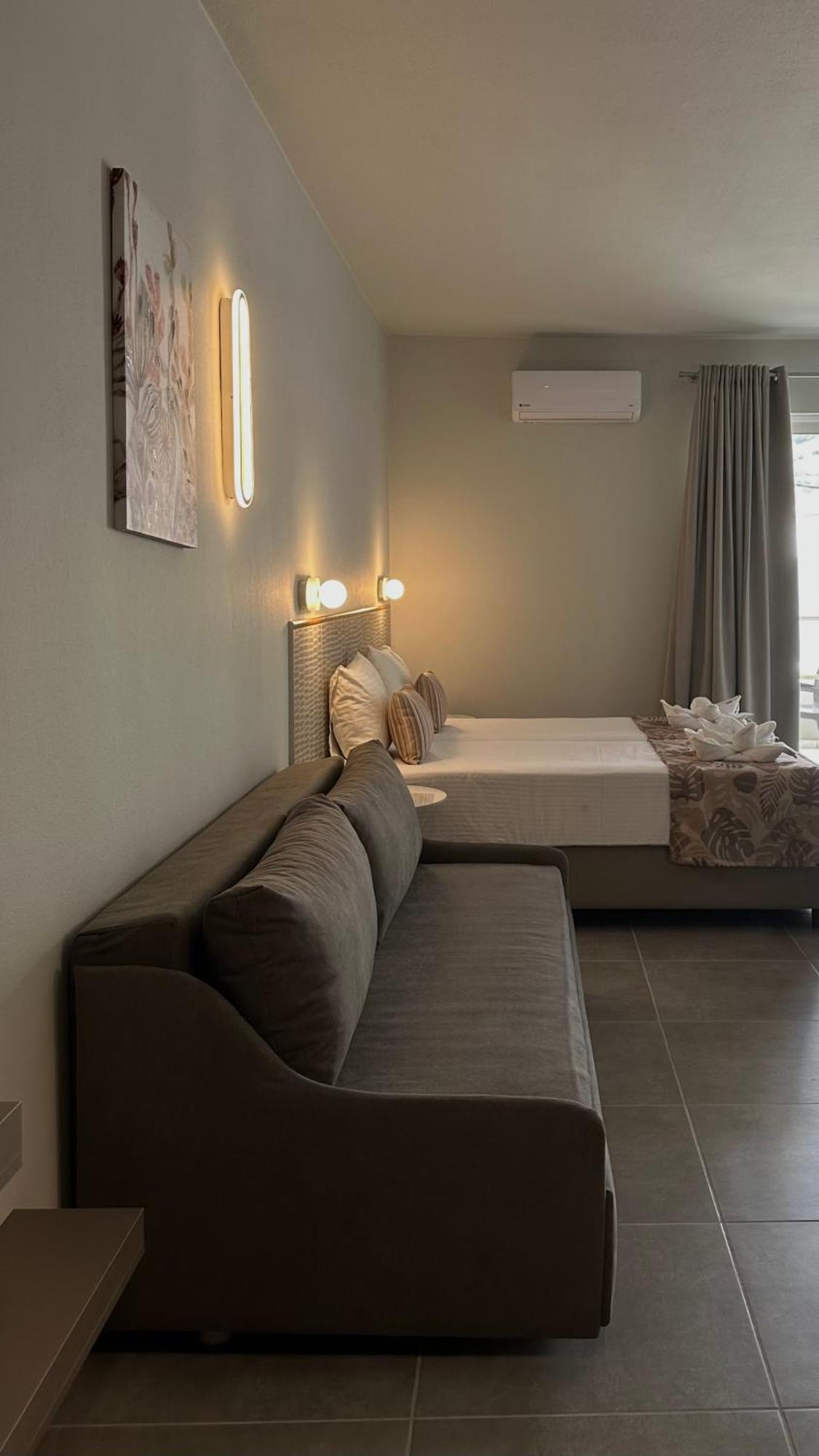 Costas & Chrysoula Aparthotel Plakiász Kültér fotó