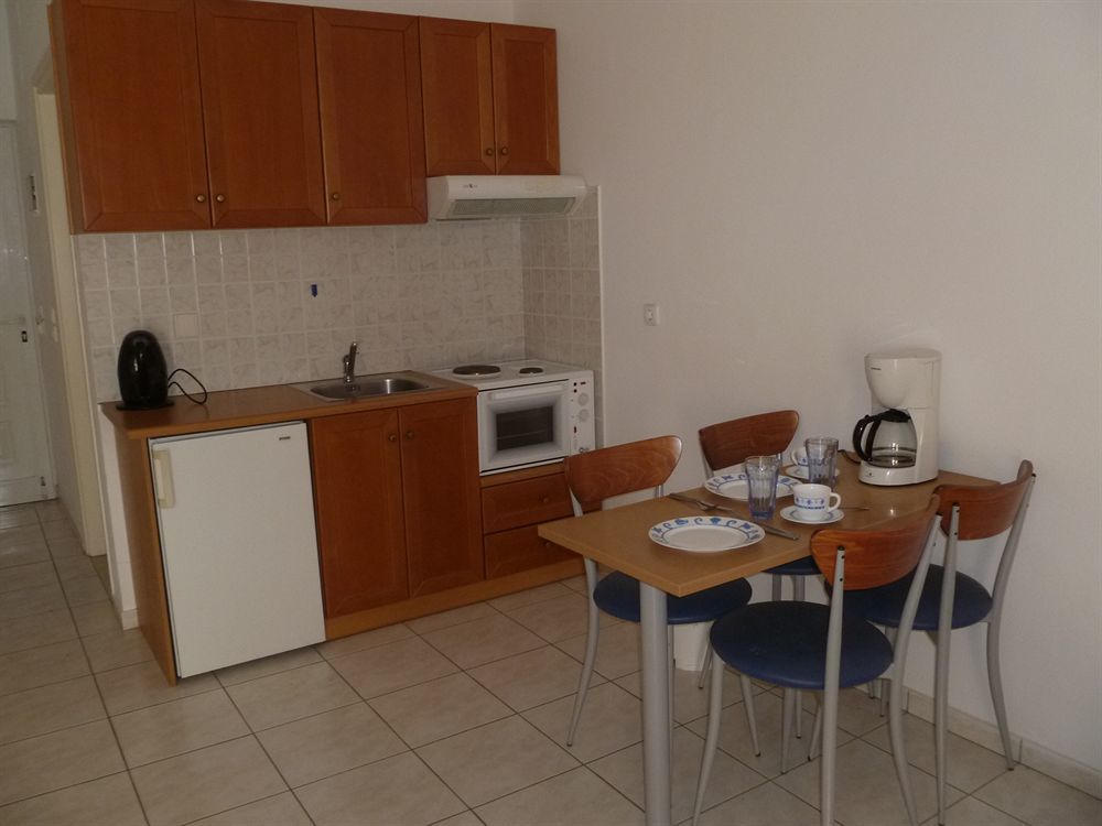Costas & Chrysoula Aparthotel Plakiász Kültér fotó