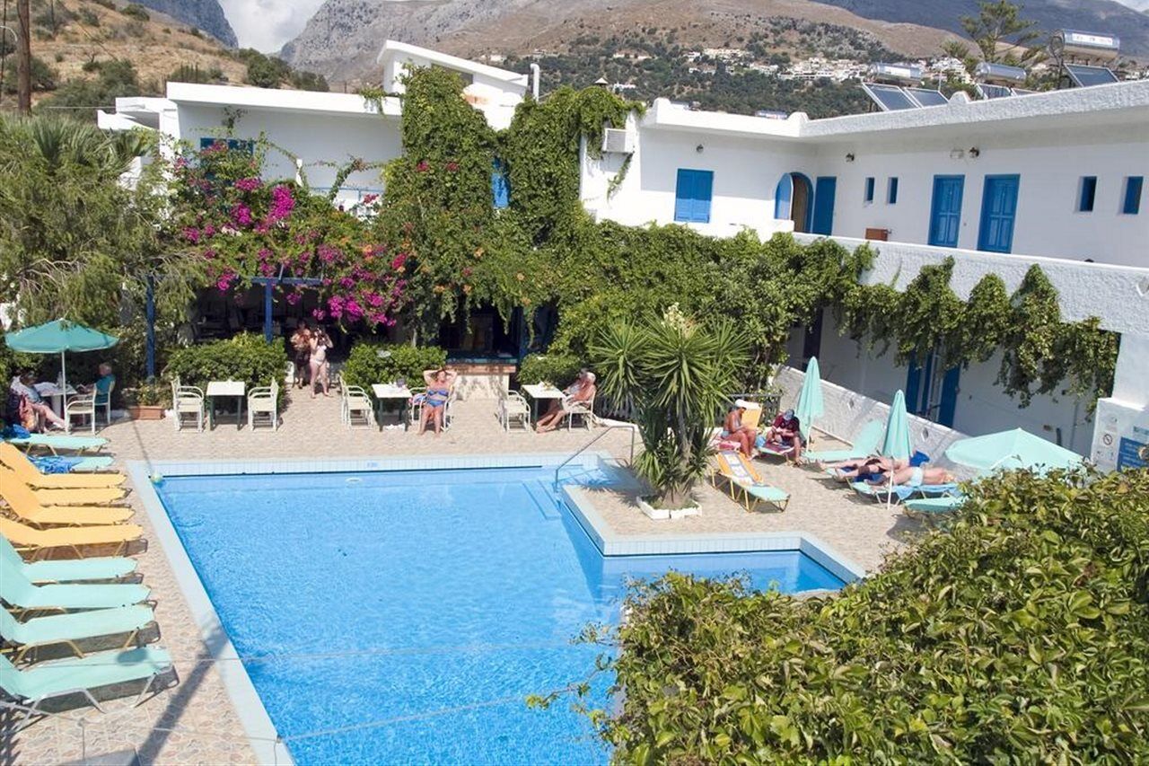 Costas & Chrysoula Aparthotel Plakiász Kültér fotó
